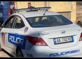 Aksident në rrugën e ‘Elbasanit’, mjeti përplas për vdekje gruan