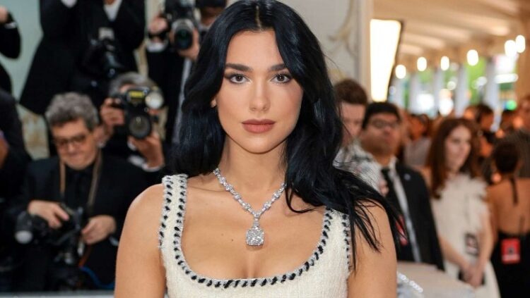 Dua Lipa merr vendimin drastik në Instagram!