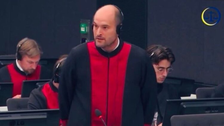 Ndërron jetë avokati i ekipit mbrojtës të Veselit në Hagë