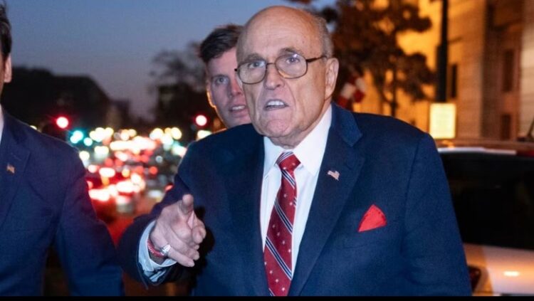 Rudy Giuliani shpall falimentimin, duhet të paguajë 148 mln për…