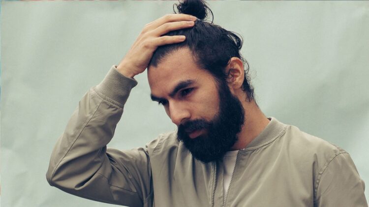 Ereksioni: Cili ushqim e ‘kërcënon’ dhe cili e zgjat