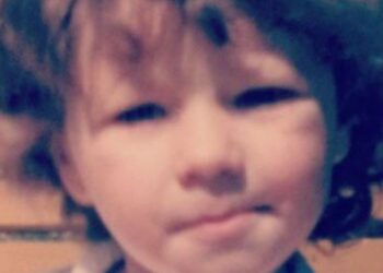 Poston foton e fëmijërisë, nuk do e njihnit nëse s’do e tregonte vetë