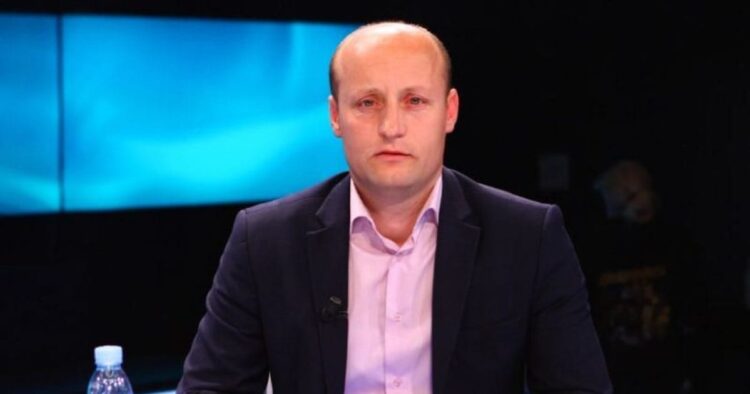 SPAK merr “peng” gazetarin Elton Qyno