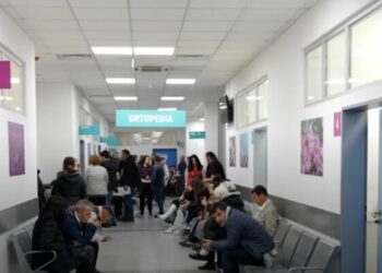 REL: Gjashtë orë pritje për shërbime specialistike QKUK