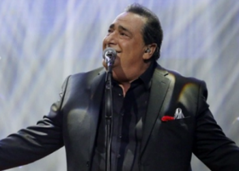 Zbulohet arsyeja e vdekjes së këngëtarit grek, Vasilis Karras