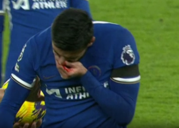 VIDEO/ Përplasja e frikshme, gjakoset Broja, bie keq në fushë!