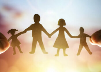 Shqipëria po varfërohet nga njerëzit, 30% e bashkive rrezikojnë të…