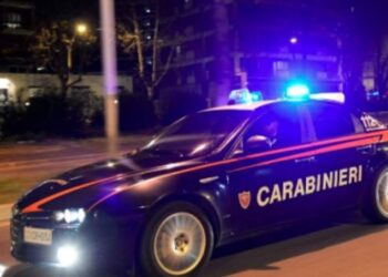 Goditën me thikë një 47-vjeçar, arrestohen babë e bir