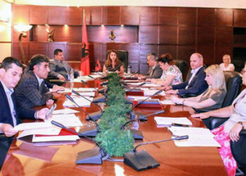 KLGJ shtyn vendimmarrjen për dy kandidatët për në Gjykatën e Lartë