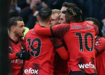 Sukses me “tris” në “San Siro”, Milani afrohet me kreun