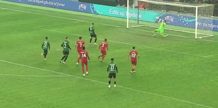 Pano Qirko pret penalltinë me “Panenka” të Fernandos (VIDEO)