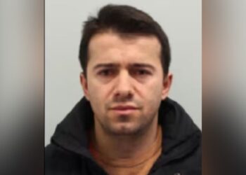 Shefi shqiptar i krimit do qëndrojë në Angli pasi deportimi në…