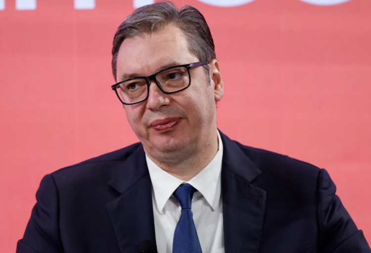 Vuçiç akuzohet për blerje votash, partia e presidentit me call center