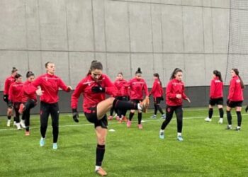 Liga e Kombeve për vajza/ Kombëtarja mbyll përgatitjet për sfidën…