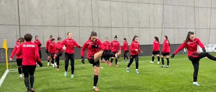 Liga e Kombeve për vajza/ Kombëtarja mbyll përgatitjet për sfidën…