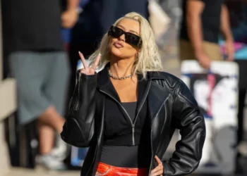 Christina Aguilera, shfaqja e rrallë e vajzës në videon e saj