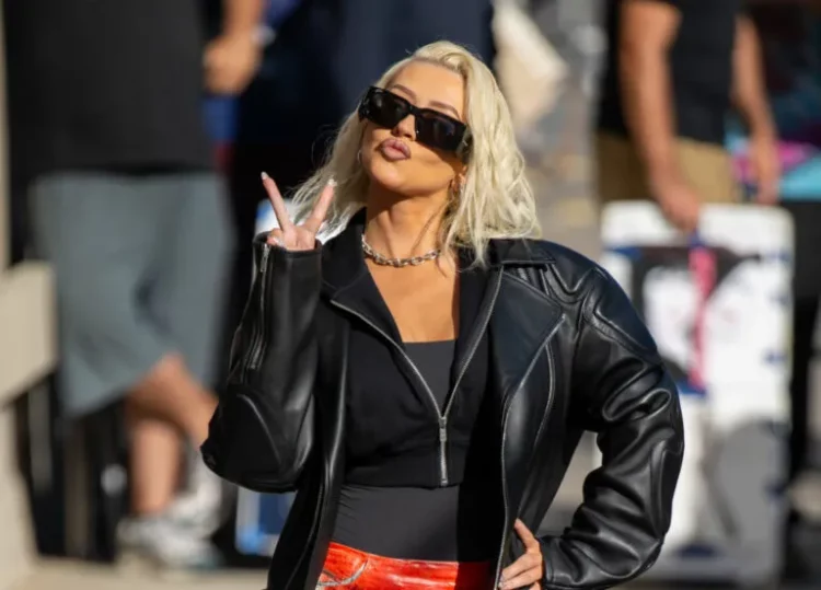 Christina Aguilera, shfaqja e rrallë e vajzës në videon e saj