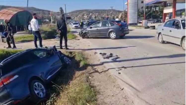 Aksident në aksin Fier-Portez, raportohet për 2 të plagosur