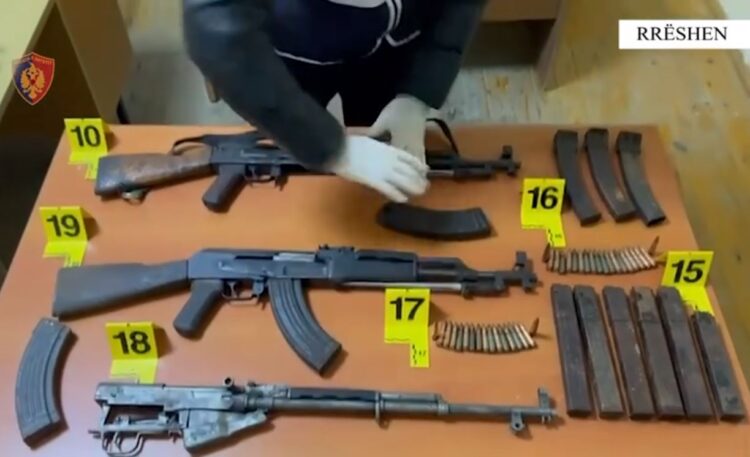 Parandalohen dy ngjarje kriminale në Rrëshen, tre persona në pranga