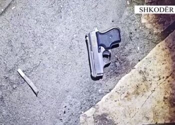 Lëviznin të armatosur nëpër qytet, prangosen 2 të rinj në Shkodër