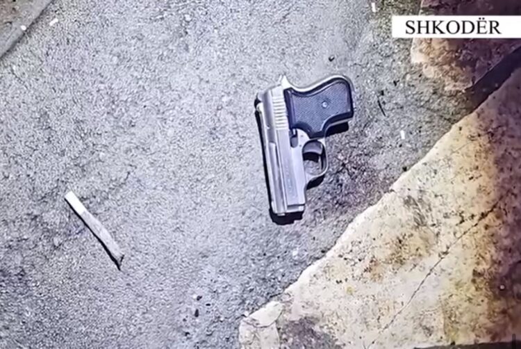 Lëviznin të armatosur nëpër qytet, prangosen 2 të rinj në Shkodër