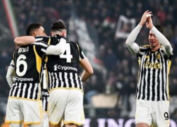 Juventus mund Napolin, Rrahmani titullar