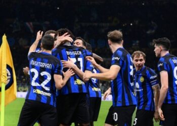 Interi pa problem, Ramadani titullar e Asllani 15 minuta