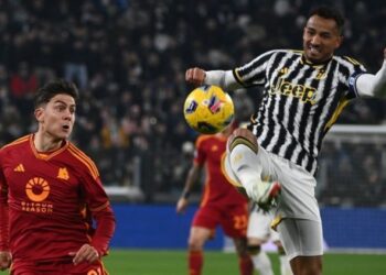 Roma gjunjëzohet në Torino nga Juventusi