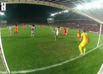 Valencia merr tre pikë në Madrid