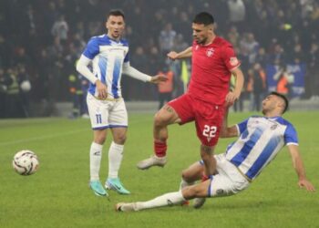 Tirana ndëshkon Partizanin, goli i parë në derbi (VIDEO)