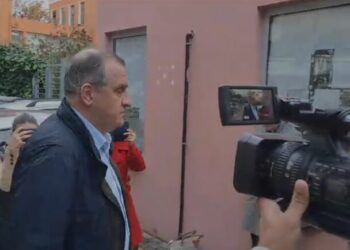 Ish-ministri i Shëndetësisë, Ilir Beqaj paraqitet sërish në SPAK