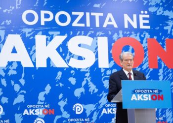 Berisha mbi protestat: Do jemi luftëtarët e parë, jetën e japim…