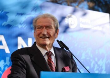 “Të ka ardhur fundi”, Berisha i drejtohet Ramës: Gjej vrimë miu…