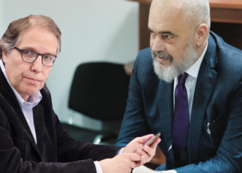 Shehaj: Në SPAK dosja e Karlo Bolinos, ja pse Rama nuk është i qetë