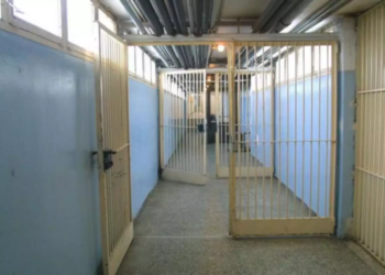 Shqiptarët e burgosur në Korfuz, prej 3 ditësh në grevë urie. Ja kërkesat