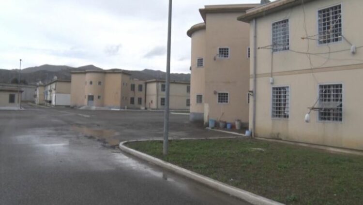 Vrasja në burgun e Peqinit, jepet sot masa për drejtorin e IEDP