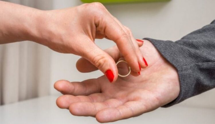 Viti 2024 sjell ndarje për këto 3 shenja zodiaku