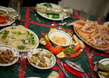 Darka e festës së fundvitit, helmohen 700 persona e ftuar/ Detajet