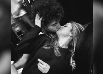 Selena Gomez dhe puthja e saj me Benny Blanco në Instagram