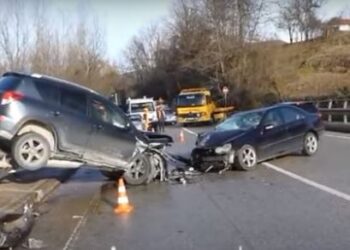 Aksidenti me 6 të lënduar në Qukës, vdes mësuesi nga Librazhdi