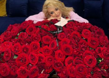 Kush fshihet pas 500 trëndafilave të kuq? Atalanta Kërçyku e zbulon