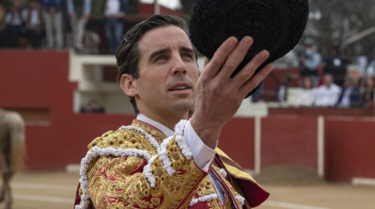 Skandal/ Lojtari e la nusen në altar një orë para dasmës