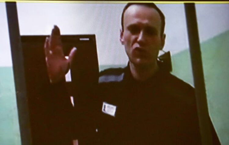 “Kushdo përveç Putinit”: Navalny nis fushatën zgjedhore kundër…