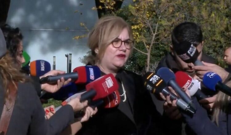 Deputetja Gjergji: 3 mijë gra me kancer do të enden rrugëve…