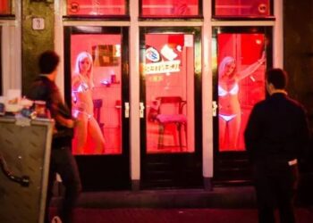 Amsterdami “i vë kyçin” rrugës me drita të kuqe, zbulohet plani i…