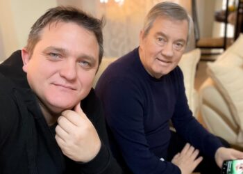 “Një përqafim desha sot!”, Julian Deda kujton babain e ndjerë