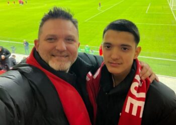 I biri feston ditëlindjen, Julian Deda zgjedh fjalët më të veçanta…