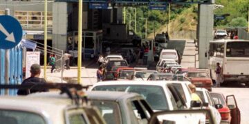 Fluks në Kapshticë nga emigrantët, pala shqiptare punon me 4 sportele