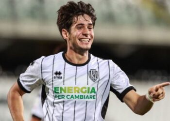 Një tjetër talent shqiptar mund të kalojë në Serinë A, kërkohet…