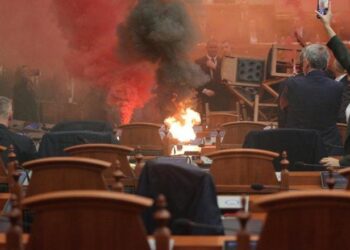 Rama kërkon të votojë Buxhetin, opozita paralajmëron protesta